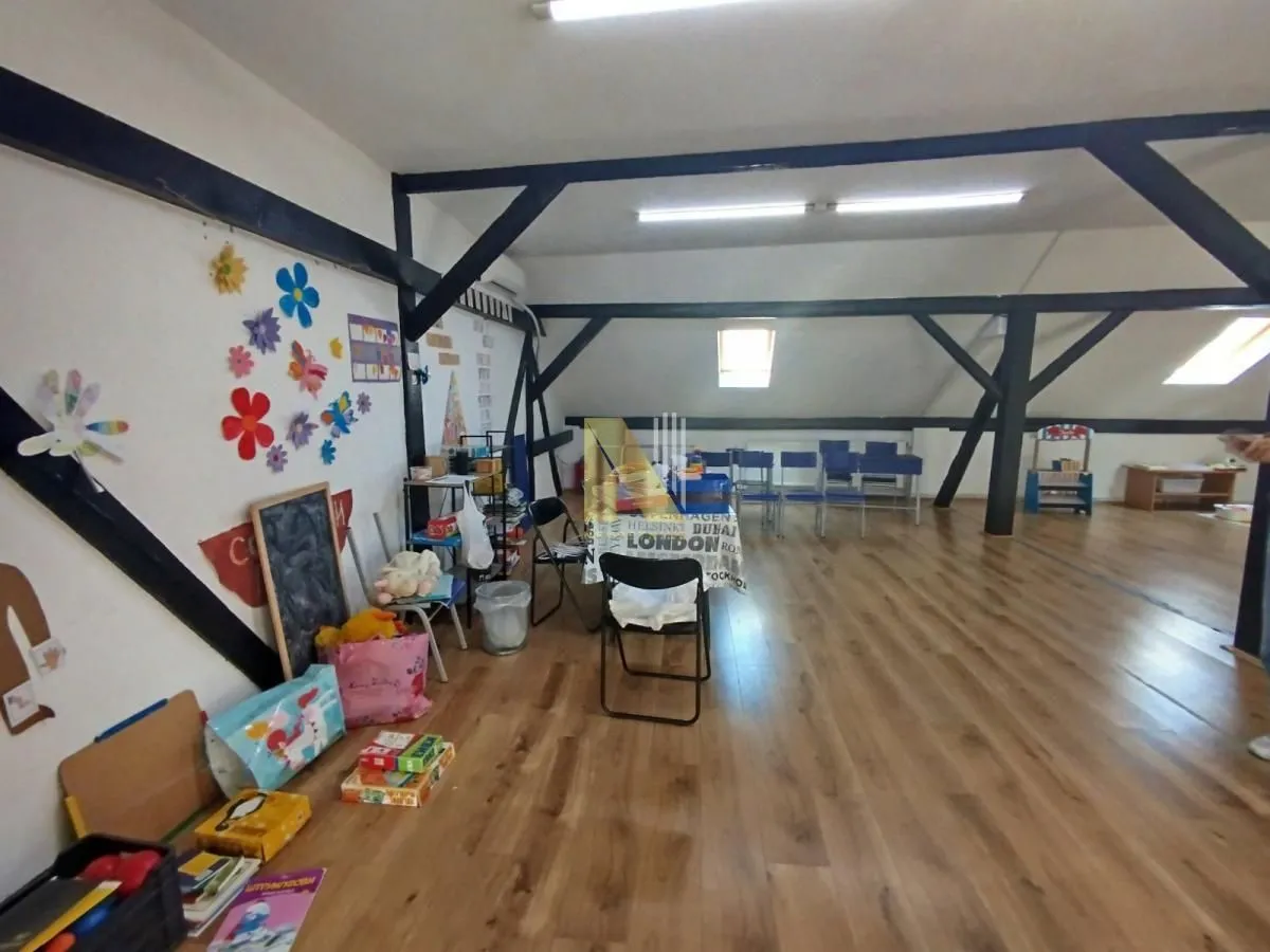 Rent, office space, 119m², Salajka, Novi Sad Sve Podlokacije