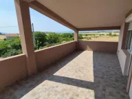 Izdavanje, kuća, 140m², Donji Kokoti, Podgorica - image 12