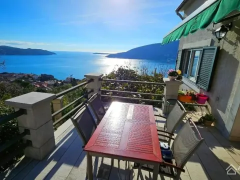 Prodaja, kuća, 296m², Herceg Novi, Crna Gora