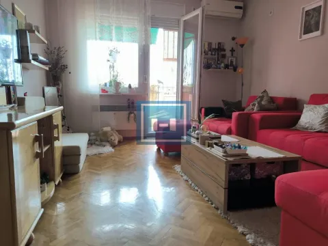 Prodaja, dvosoban stan, 54m², Centar, Ćuprija - image 10