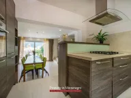 Prodaja, kuća, 350m², Stoliv, Kotor - image 4