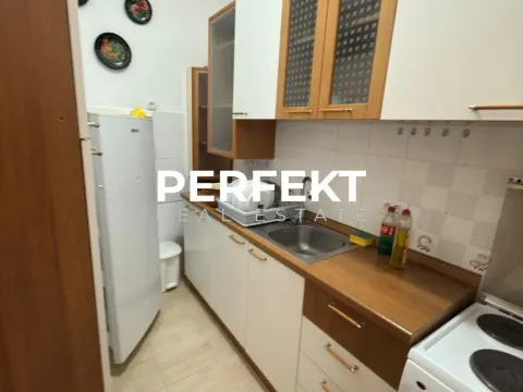 Izdavanje, trosoban stan, 60m², Uciteljsko Naselje, Zvezdara Sve Podlokacije - image 8