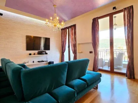 Izdavanje, četvorosoban stan, 120m², Budva, Crna Gora - image 6