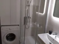 Izdavanje, jednosoban stan, 45m², City Kvart, Podgorica - image 8