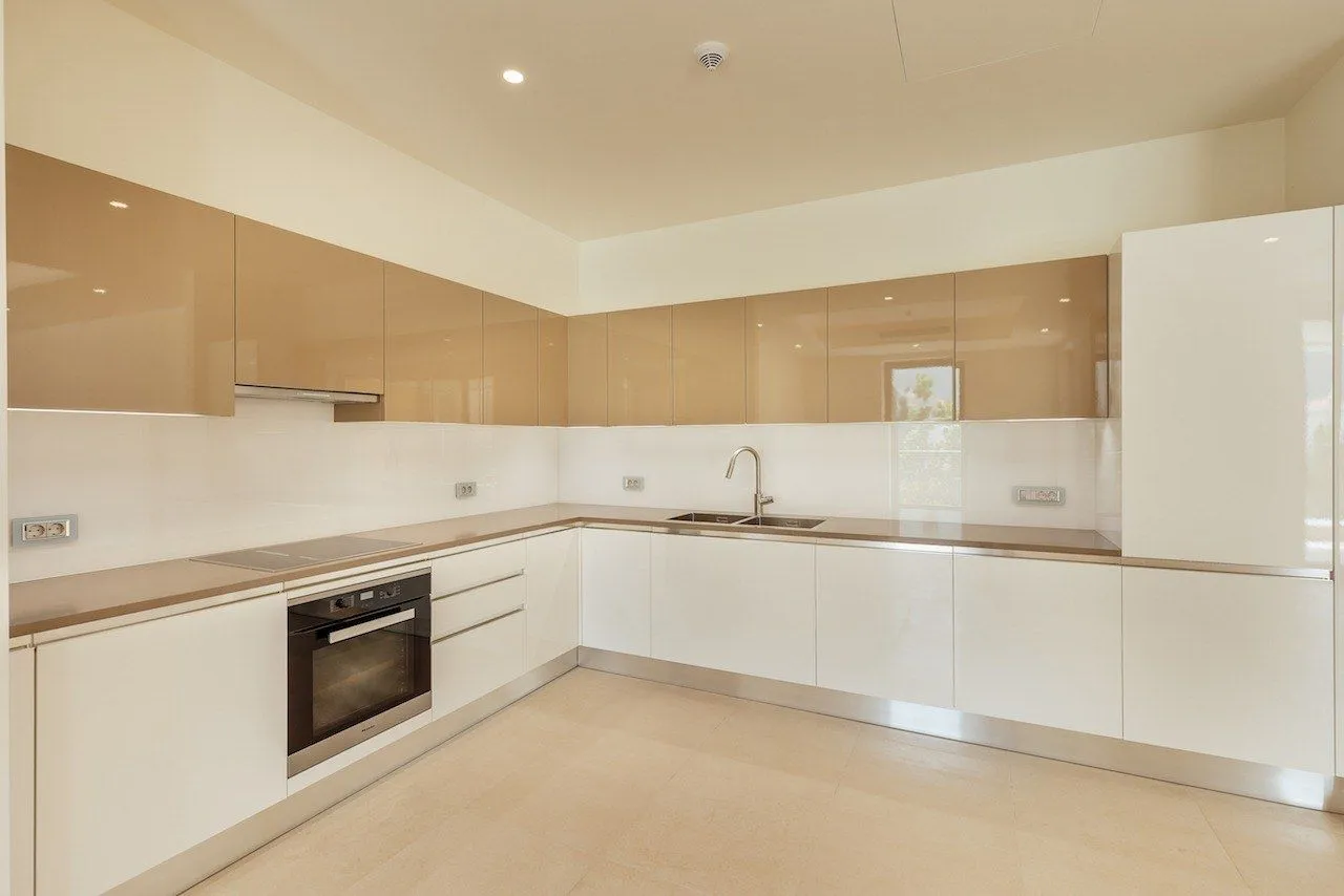 Prodaja, dvosoban stan, 171m², Kumbor, Herceg Novi