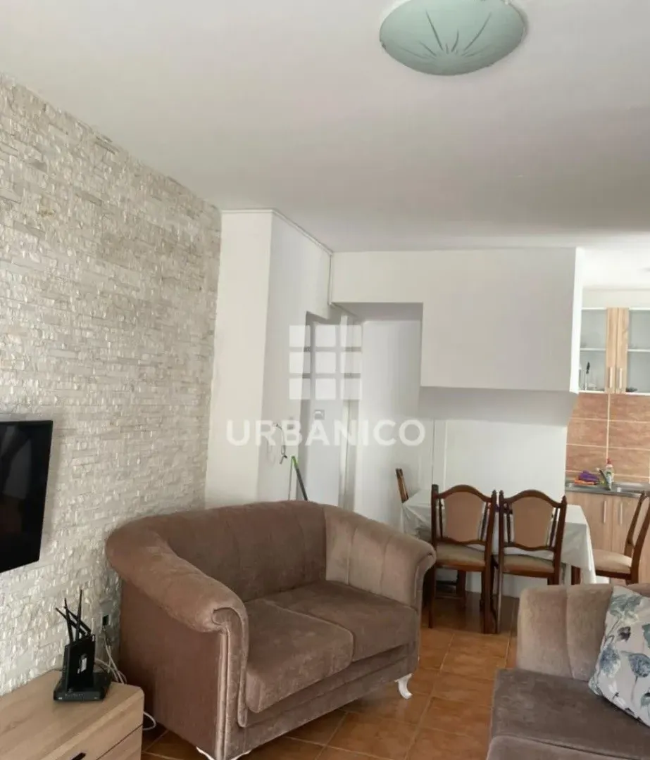 Izdavanje, dvosoban stan, 70m², Podmaine, Budva