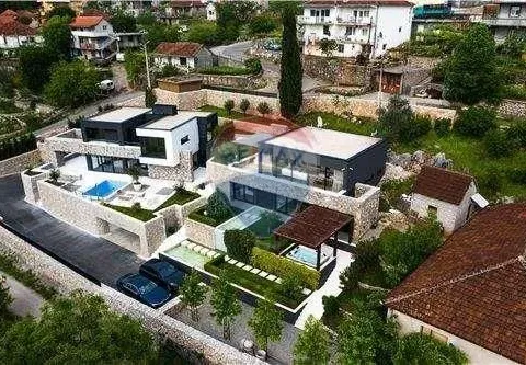 Izdavanje, kuća, 234m², Masline, Podgorica - image 13