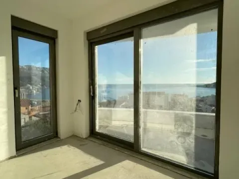 Sale, one bedroom apartment, 47m², Bečići, Budva - image 5