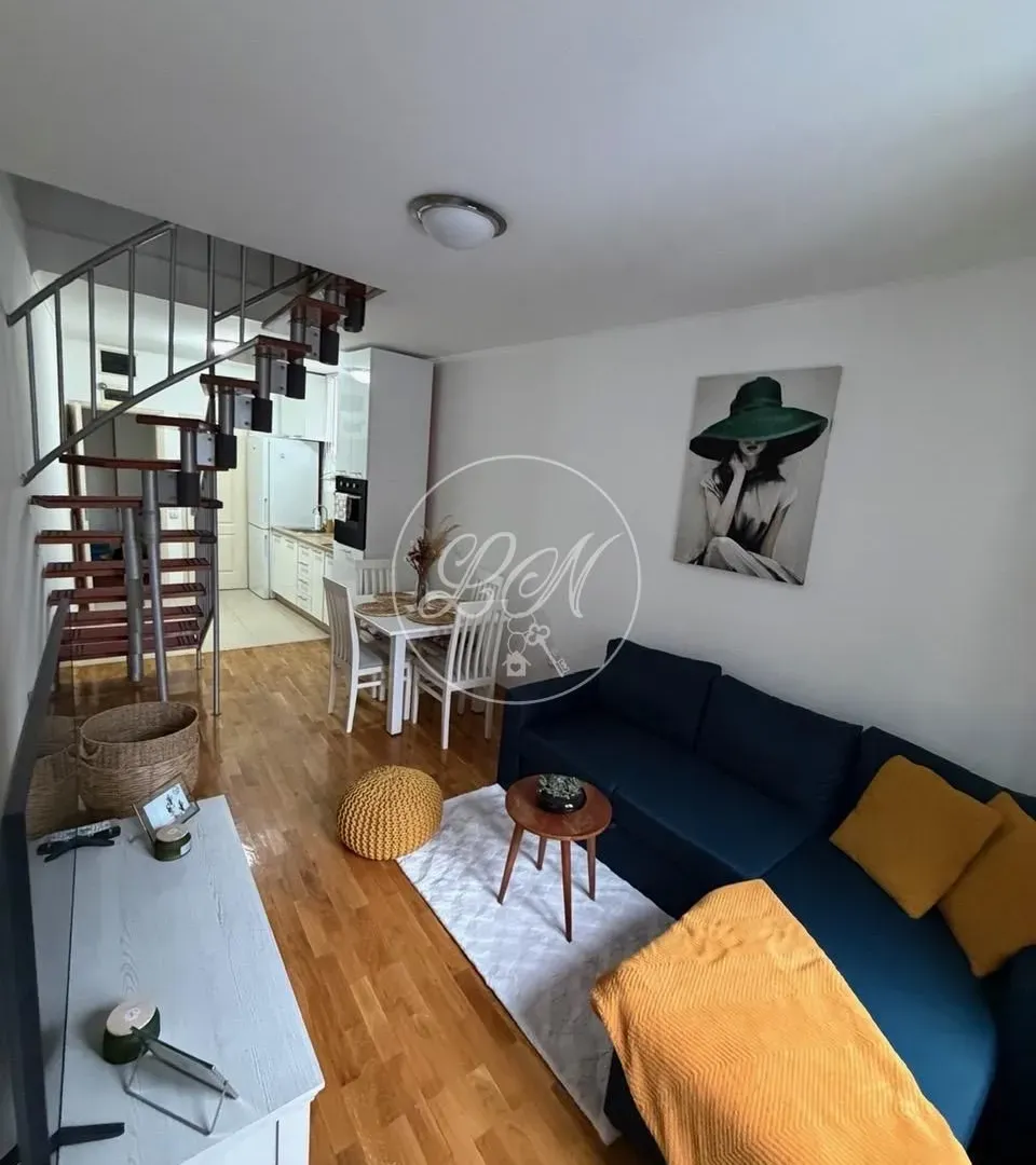 Prodaja, dvosoban stan, 63m², Savski Venac, Beograd