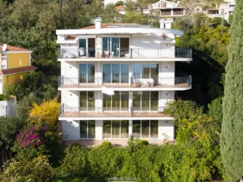 Prodaja, trosoban stan, 125m², Đenovići, Herceg Novi - image 12