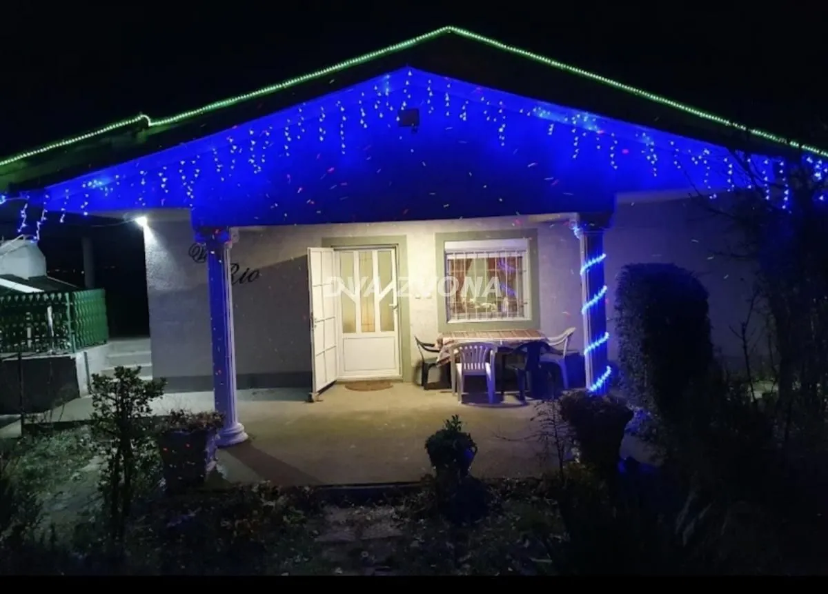 Prodaja, kuća, 131m², Novi Slankamen, Inđija