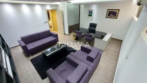 Rent, office space, 80m², Blok 5, Podgorica - image 4