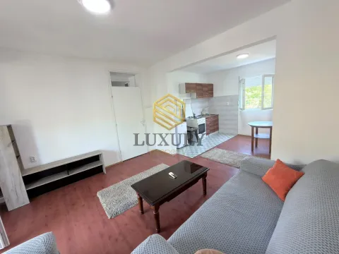 Rent, three bedroom apartment, 100m², Stari Aerodrom, Podgorica - image 3