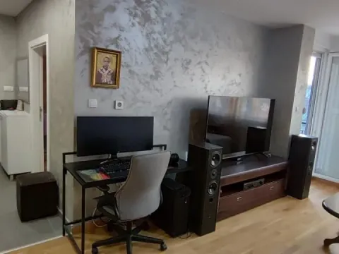 Rent, two bedroom apartment, 48m², Rotkvarija, Novi Sad Sve Podlokacije - image 4