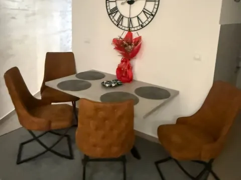 Rent, one bedroom apartment, 60m², Budva, Crna Gora - image 10