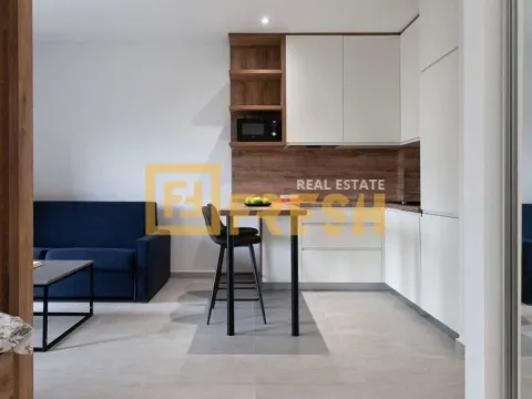 Prodaja, garsonjera, 33m², Kotor, Crna Gora - image 9