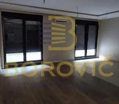 Prodaja, trosoban stan, 68m², Olimp, Zvezdara Sve Podlokacije - image 4