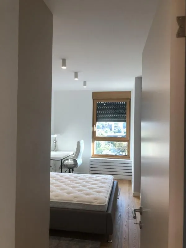 Rent, four bedroom apartment, 118m², Savski Venac, Beograd
