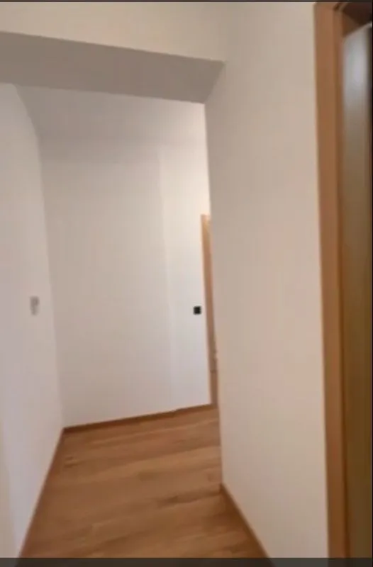 Izdavanje, trosoban stan, 81m², Preko Morače, Podgorica