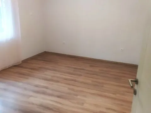 Rent, office space, 90m², Gorica C, Podgorica - image 7