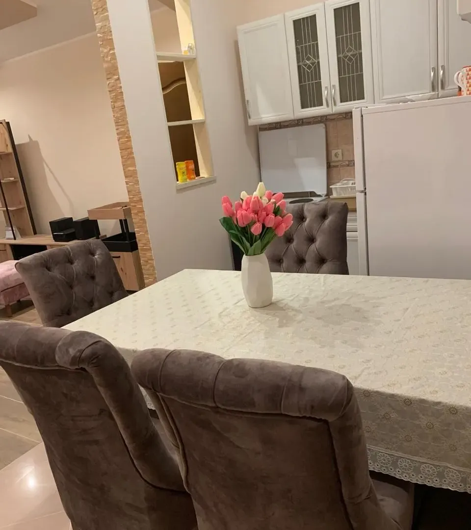 Rent, two bedroom apartment, 73m², Bečići, Budva