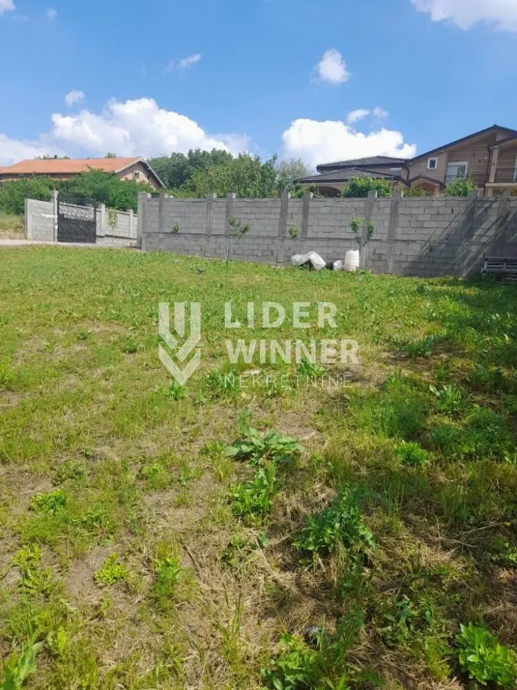 Prodaja, plac, 1400m², Mali Mokri Lug, Zvezdara Sve Podlokacije