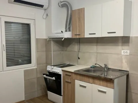 Izdavanje, jednosoban stan, 40m², Zabjelo, Podgorica - image 2