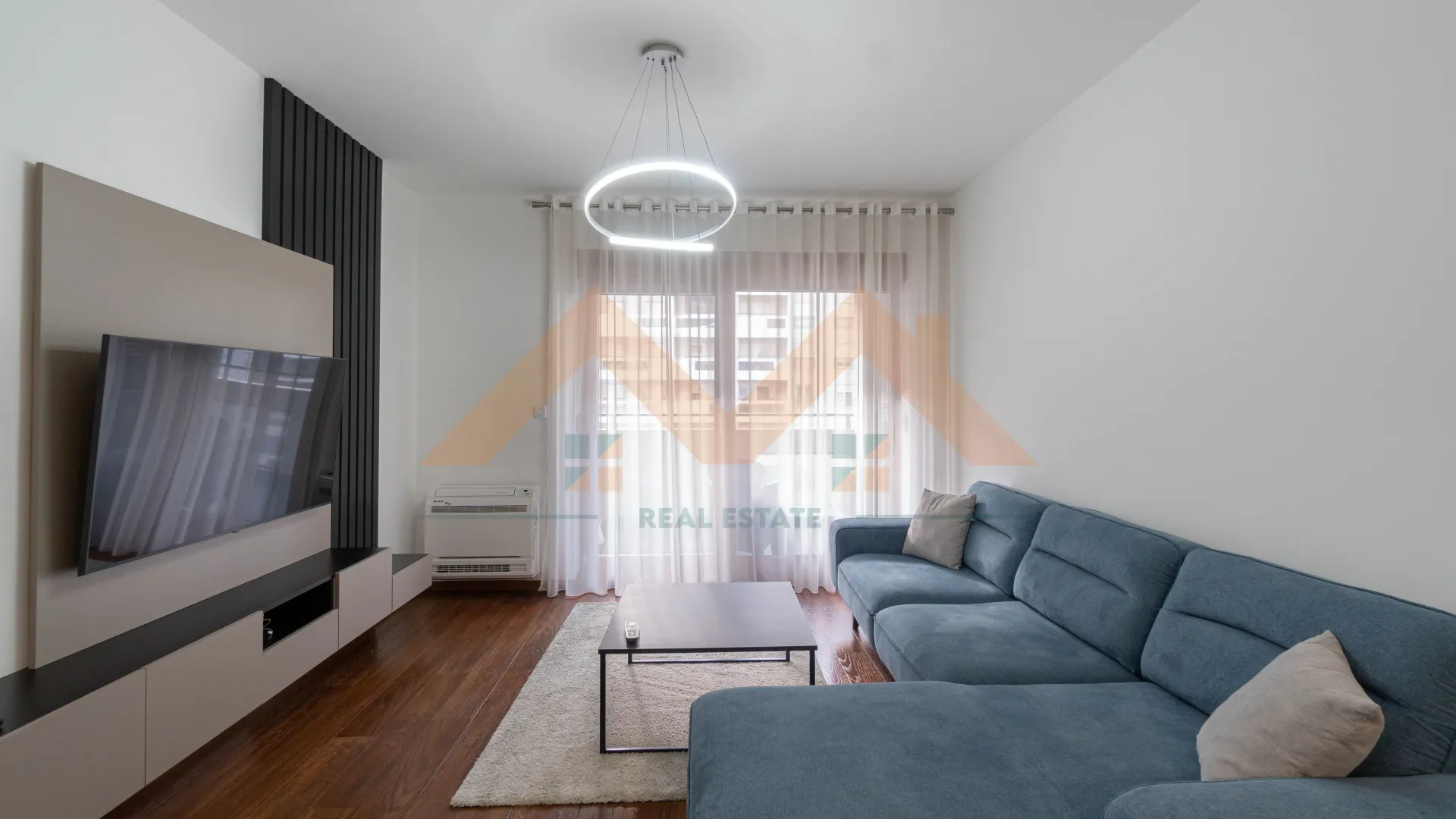 Izdavanje, stan, 70m², Master Kvart, Podgorica