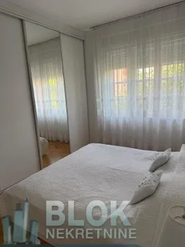 Izdavanje, jednosoban stan, 55m², Centar, Podgorica - image 3