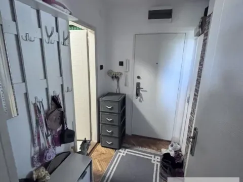 Prodaja, dvosoban stan, 46m², Železnička Stanica, Novi Sad Sve Podlokacije - image 5