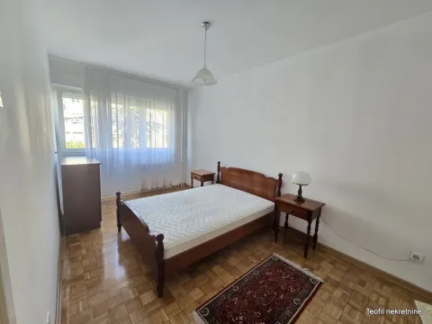 Izdavanje, četvorosoban stan, 106m², Palilula, Niš - image 7