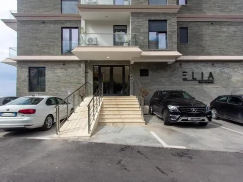 Izdavanje, jednosoban stan, 57m², Bečići, Budva - image 19