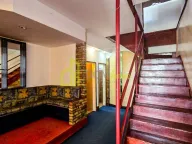 Izdavanje, poslovni prostor, 130m², Stara Varoš, Podgorica - image 2