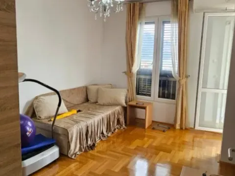 Prodaja, dvosoban stan, 85m², Bečići, Budva - image 11