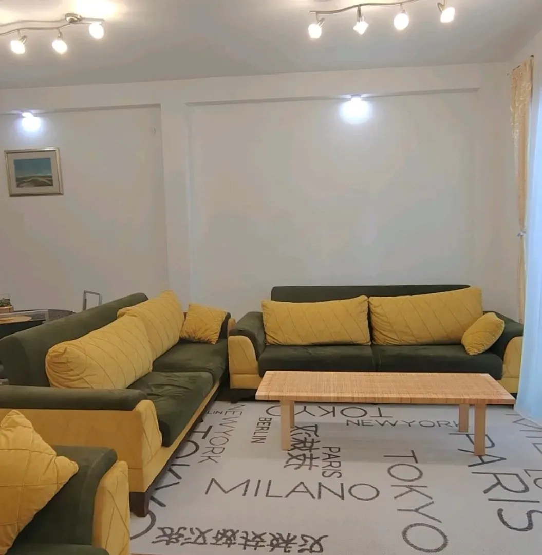 Rent, one bedroom apartment, 70m², Bečići, Budva