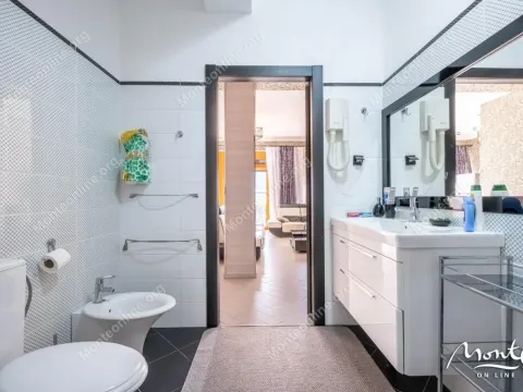 Prodaja, trosoban stan, 101m², Orahovac, Kotor - image 27