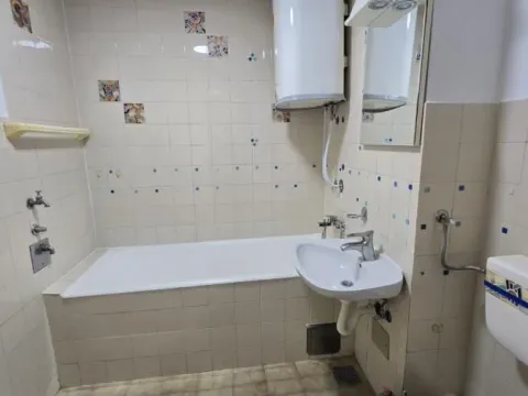 Izdavanje, jednosoban stan, 36m², Bulevar Oslobodjenja, Novi Sad Sve Podlokacije - image 7