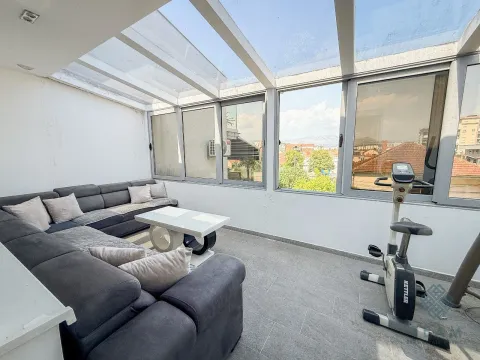 Izdavanje, trosoban stan, 150m², Zabjelo, Podgorica - image 9