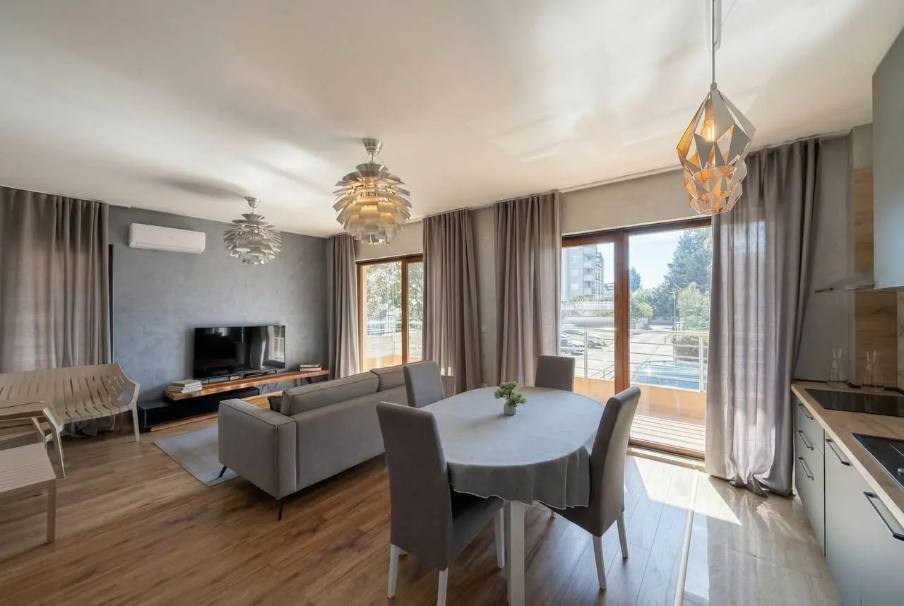 Rent, three bedroom apartment, 85m², Velji Vinogradi, Budva