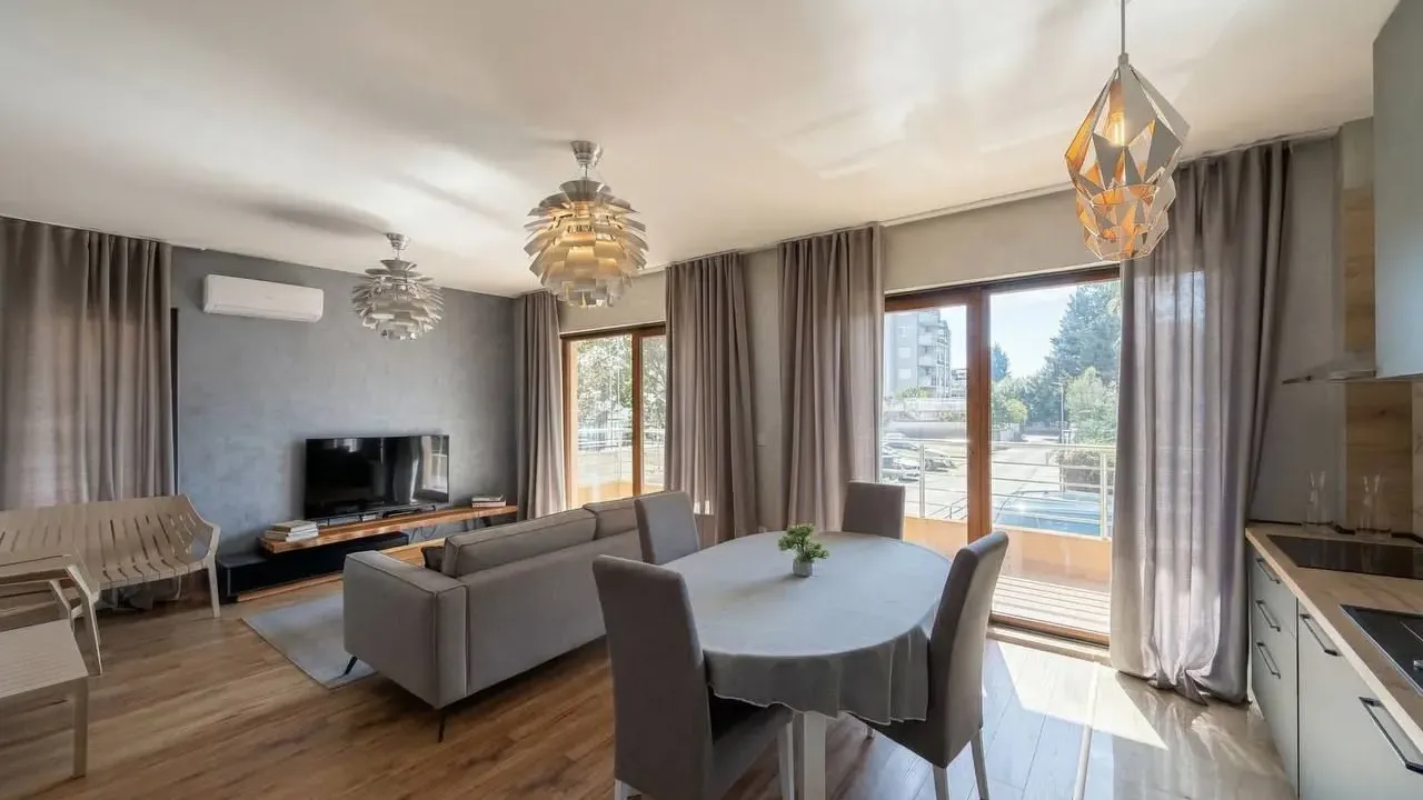 Rent, three bedroom apartment, 85m², Velji Vinogradi, Budva