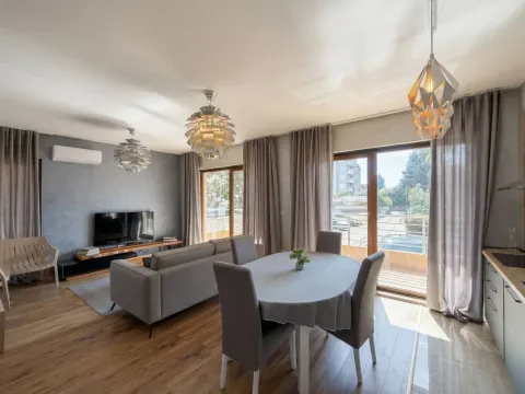 Rent, three bedroom apartment, 85m², Velji Vinogradi, Budva - image 1