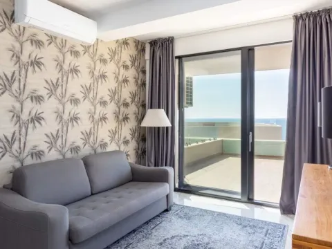 Sale, one bedroom apartment, 49m², Budva, Crna Gora - image 10