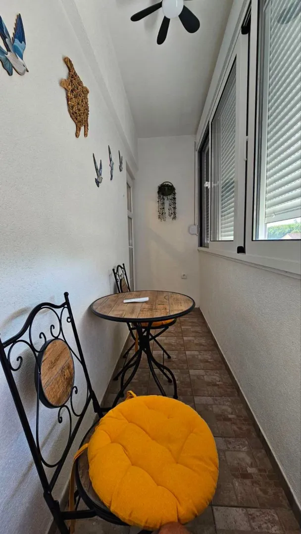 Rent, two bedroom apartment, 52m², Centar, Tivat