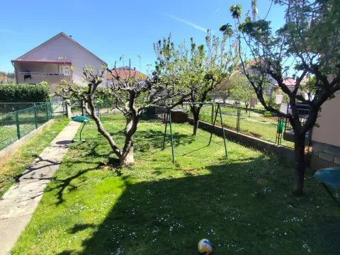 Rent, two bedroom apartment, 90m², Zabjelo, Podgorica - image 2