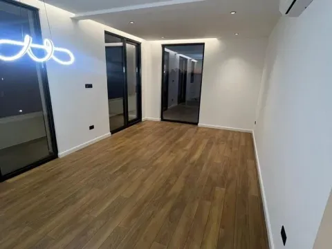 Prodaja, kuća, 200m², Krimovica, Kotor - image 4