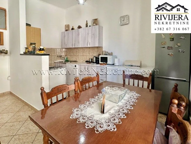 Prodaja, dvosoban stan, 66m², Škaljari, Kotor