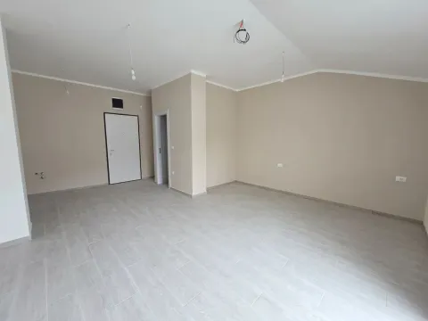 Prodaja, garsonjera, 36m², Bečići, Budva - image 3