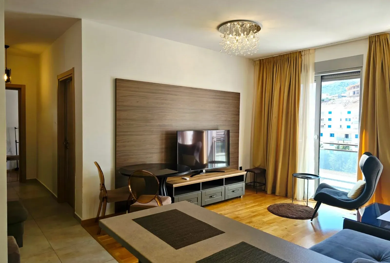 Prodaja, dvosoban stan, 73m², Bečići, Budva