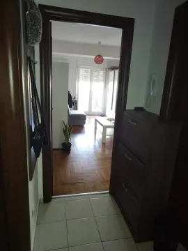 Rent, one bedroom apartment, 37m², City Kvart, Podgorica - image 11