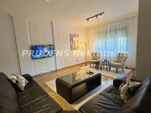Izdavanje, trosoban stan, 67m², Đeram Pijaca, Beograd - image 2